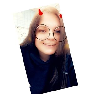 Meet your Posher, Noelle